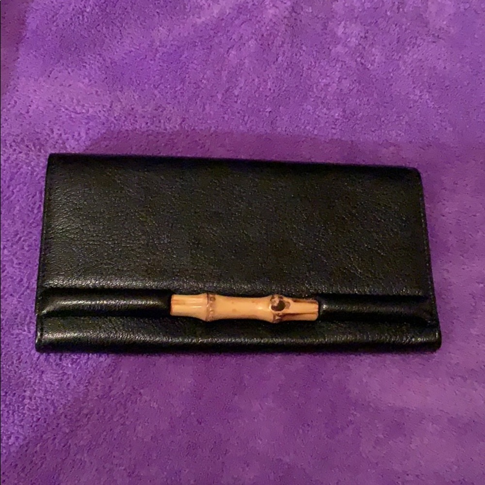 Authentic Vintage Bamboo Gucci wallet🖤